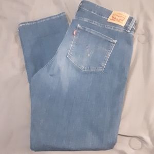 *LIKE NEW LEVIS*